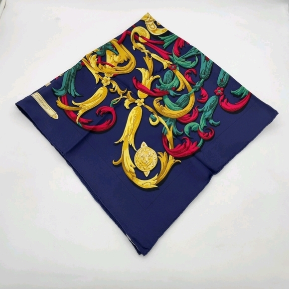 Authentic Hermes Carré 90 LE MORS A LA CONETABLE Navy Silk Scarf W/Box - Picture 8 of 16
